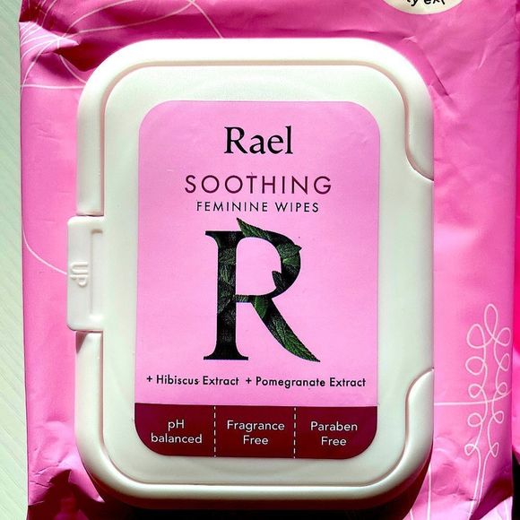 Set of 3 SEALED, Flushable, PH Balanced, Feminine Wipes for natural freshness! - Picture 3 of 5